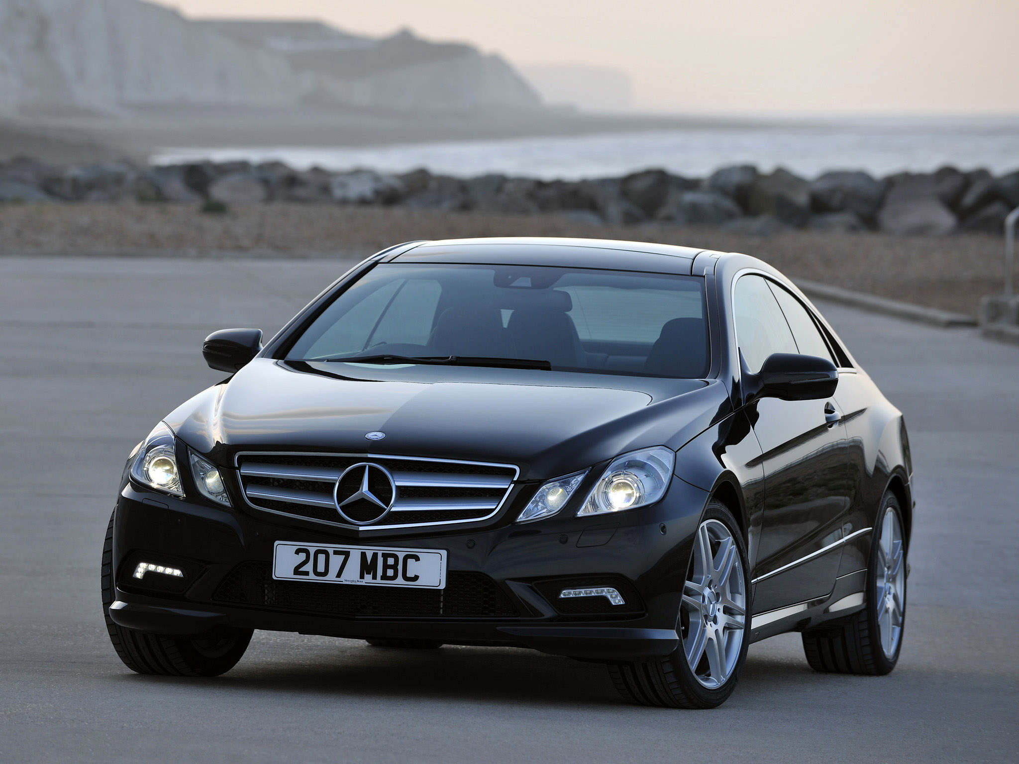 Muhteşem W124 Mercedes Benz E500 Sadece 252 KM’de ..