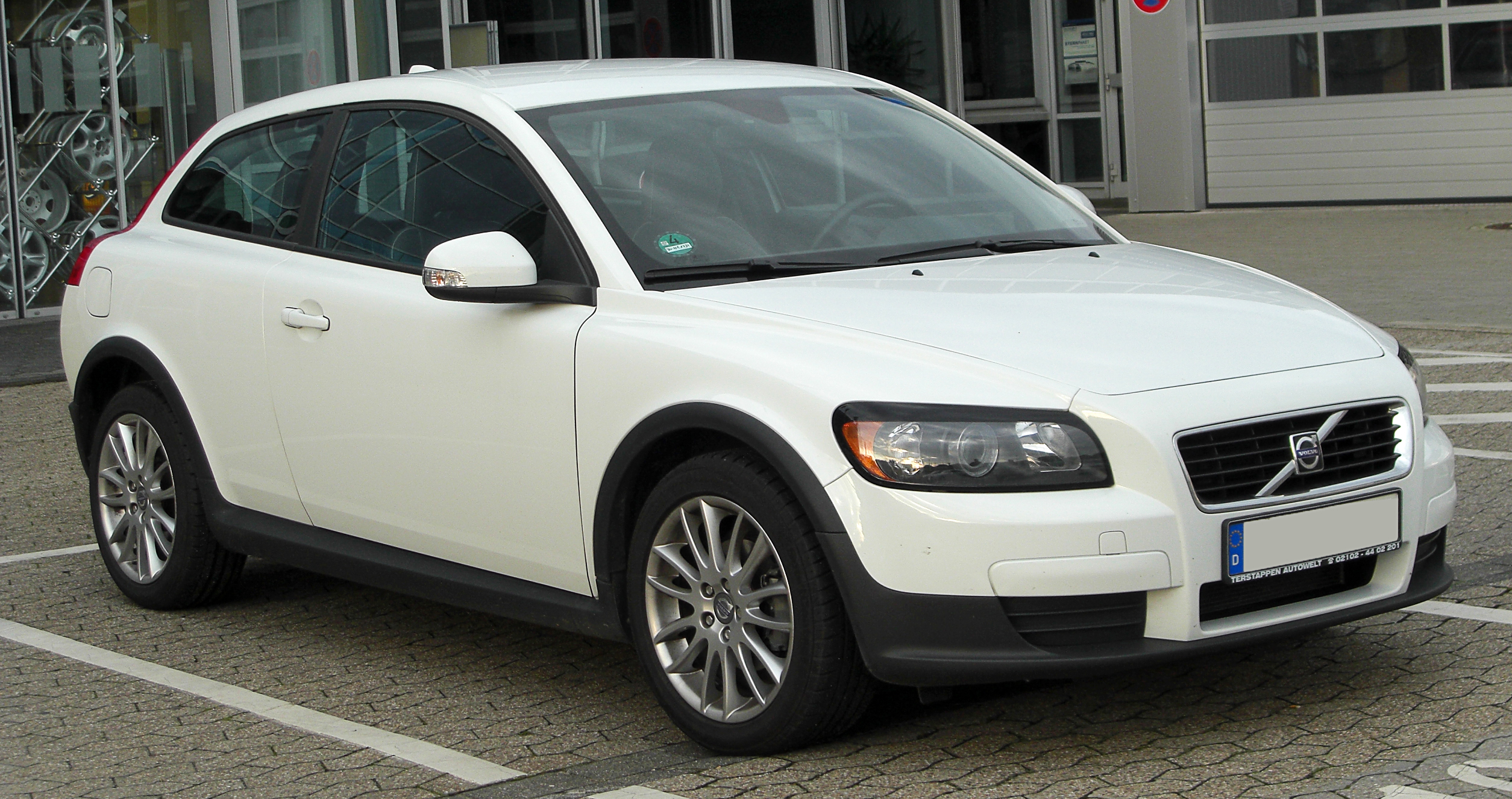 Volvo artık C30 üretmeyecek!
