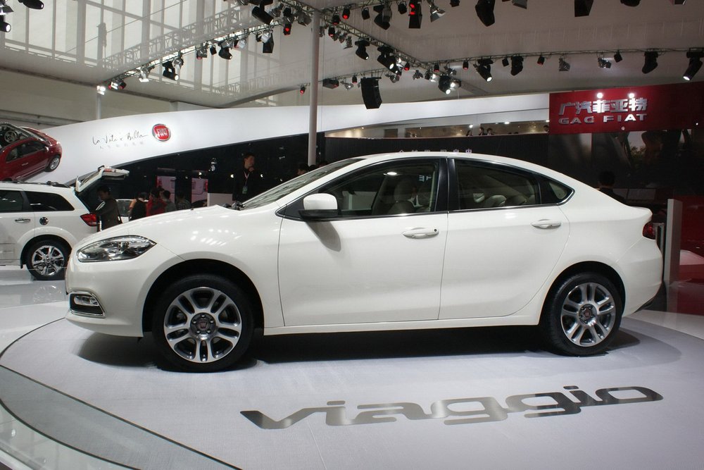 Fiat, Viaggio Sedan 2013 üzerinde çalışıyor