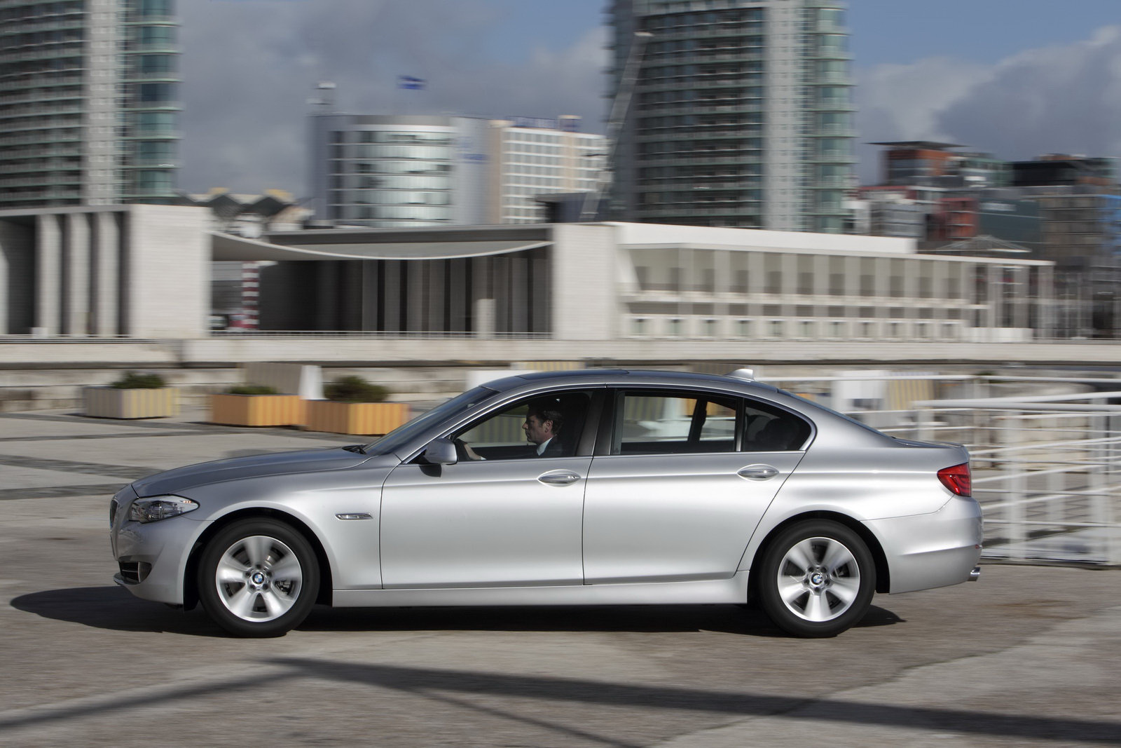 Bilinmeyen tür "BMW 530d xDrive GT"