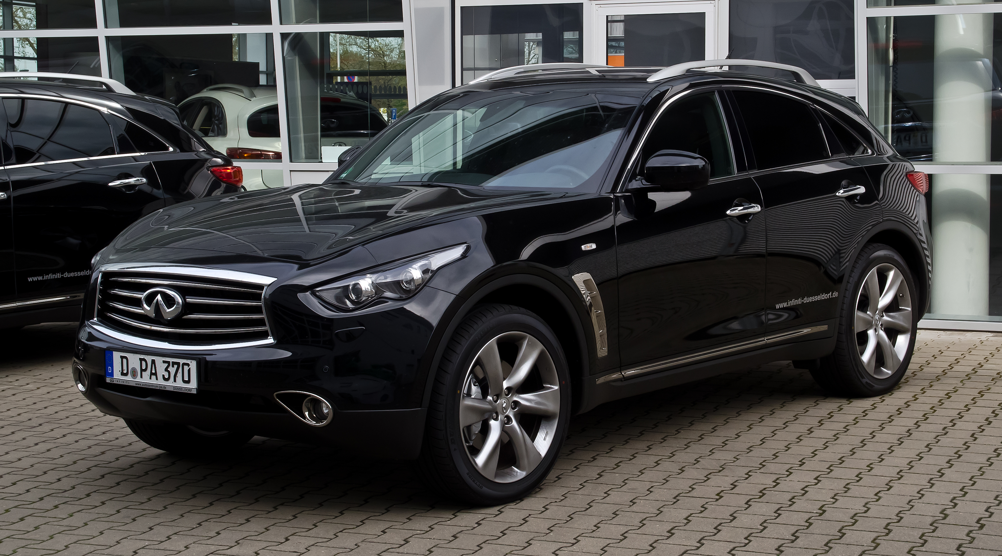Infiniti FX37 S