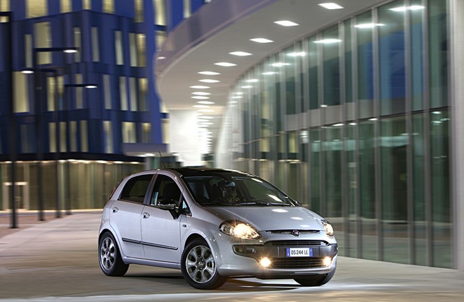 Punto Complex "Fiat Punto 1.4 Multiair 105 HP"