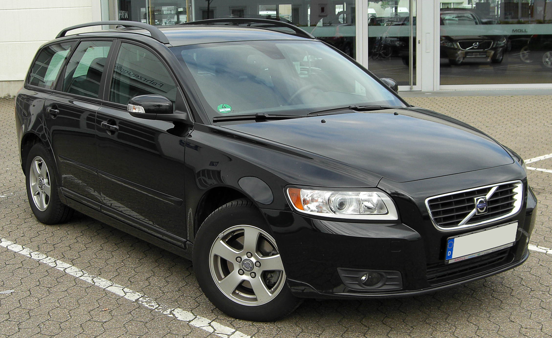 Sportif Vagon "Volvo V50 1.6D"