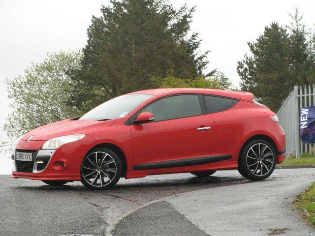 Dizel Coupe Heyecanı "Renault Megane Coupe 1.5 dCi Dynamique"