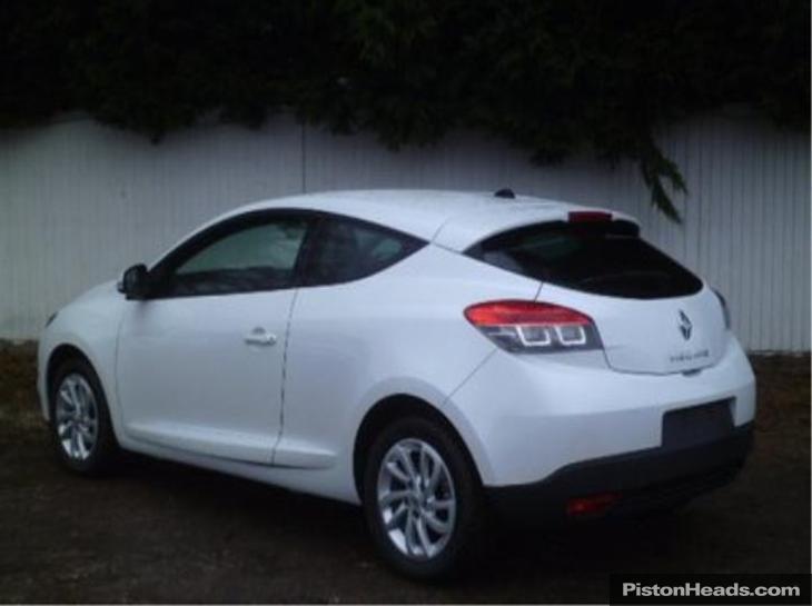 Dizel Coupe Heyecanı "Renault Megane Coupe 1.5 dCi Dynamique"