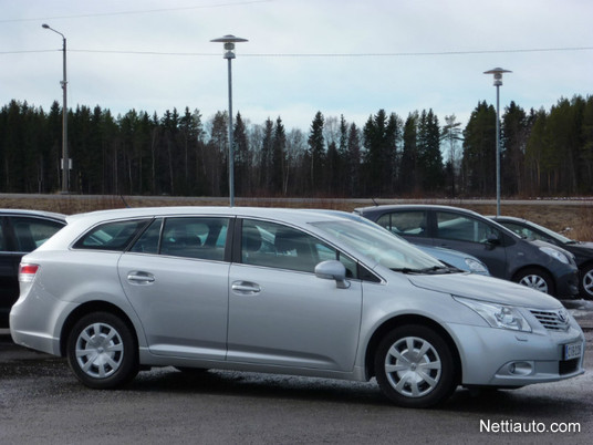 Toyota Avensis 1.8 Elegant Extra