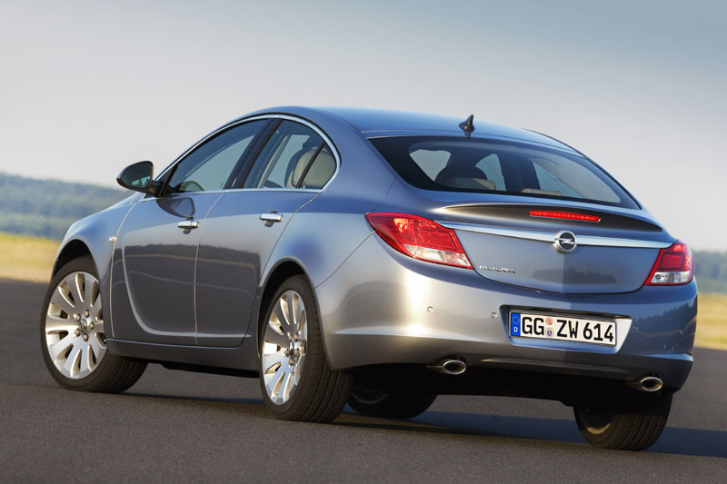 OPEL INSIGNIA 1.4 T 140 HP