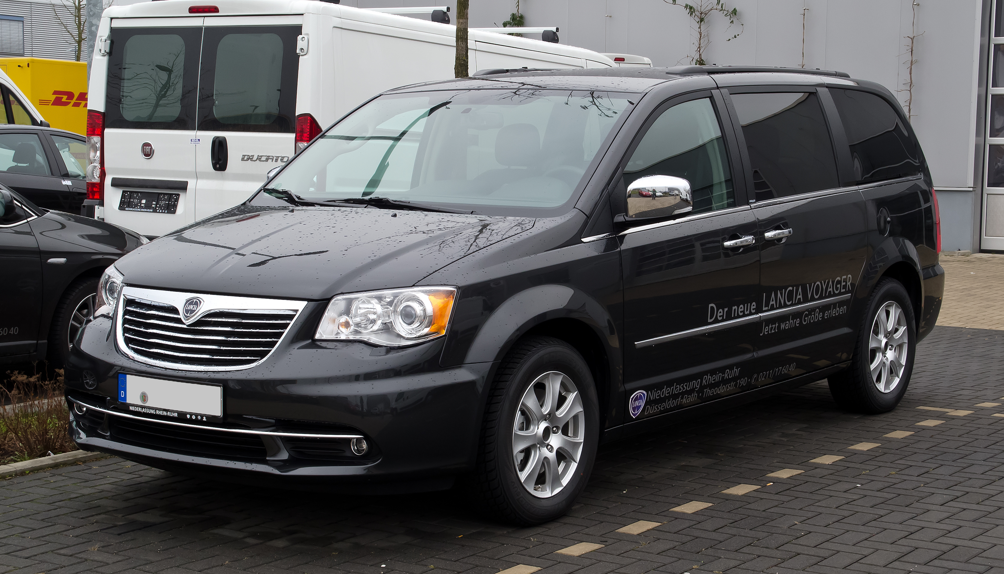 LANCIA VOYAGER 2.8 AT