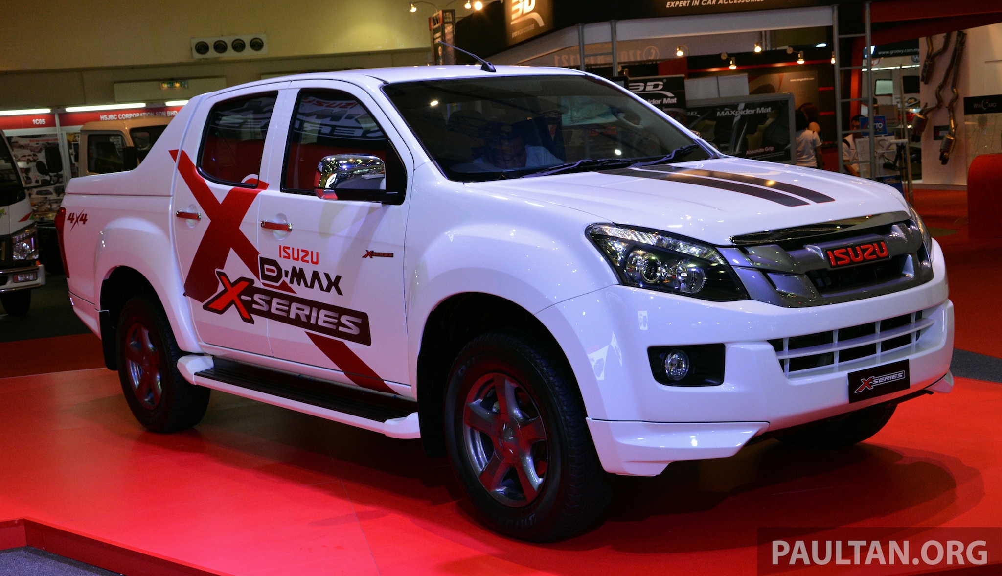 Isuzu D-Max 4x4 Çift Kabin V-Cross