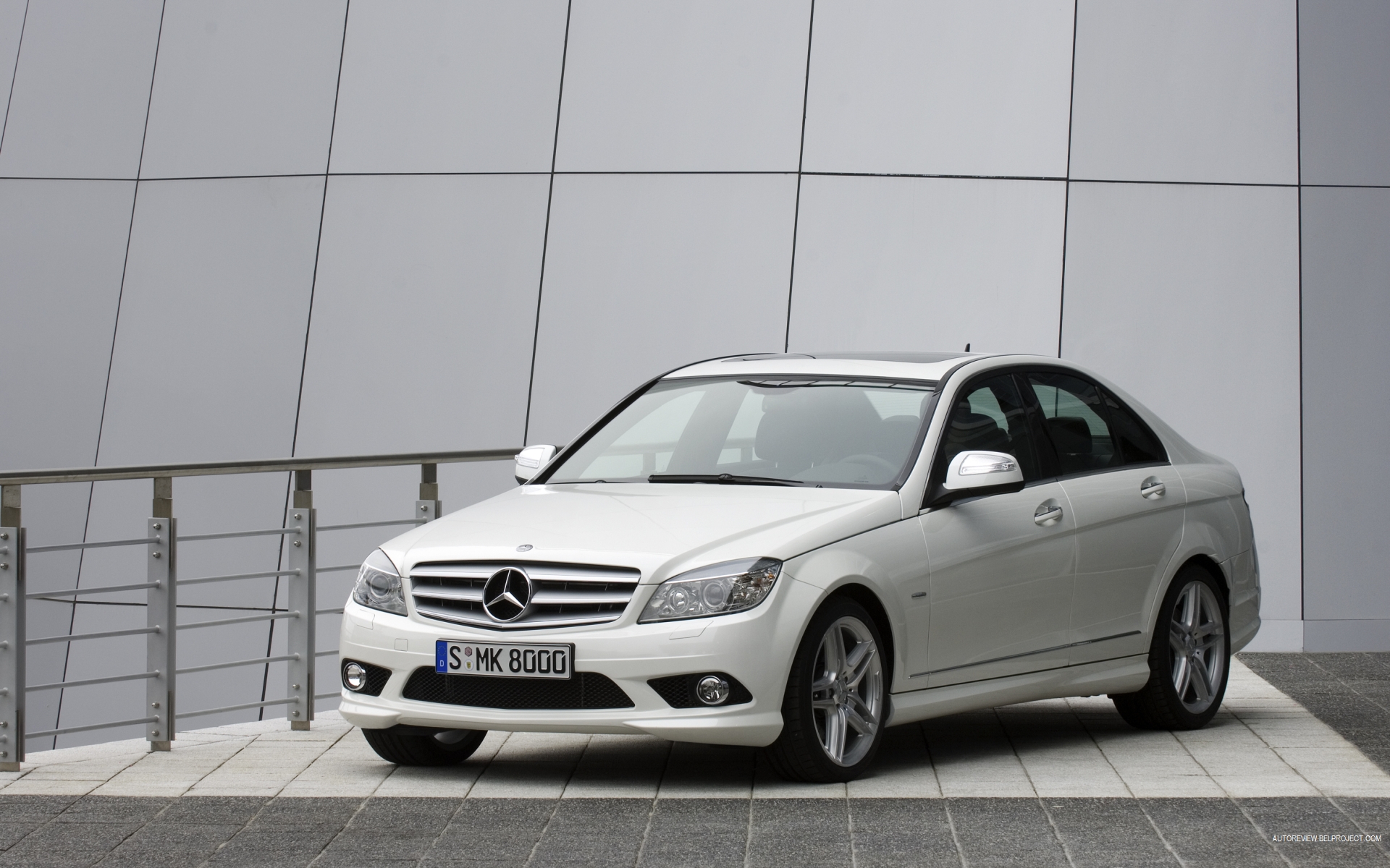 MERCEDES-BENZ C 180 SEDAN