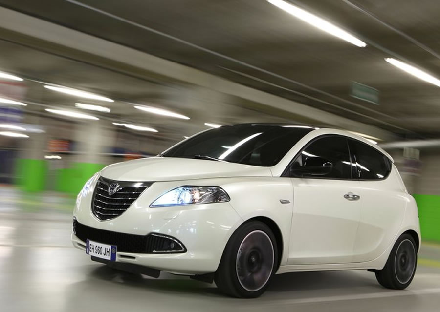 Lancia Ypsilon ile "Tatlı Hayat"