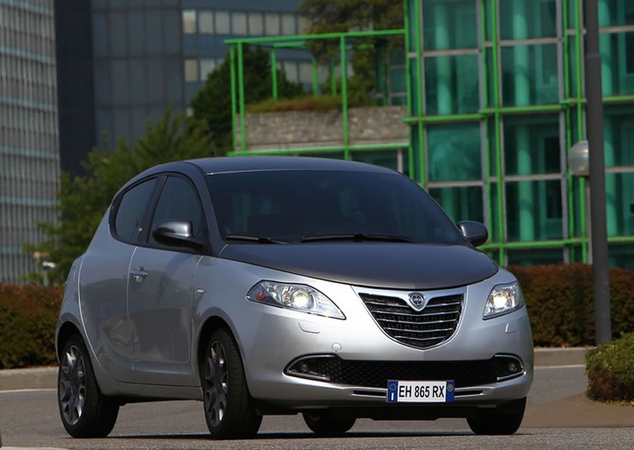 Lancia Ypsilon ile "Tatlı Hayat"