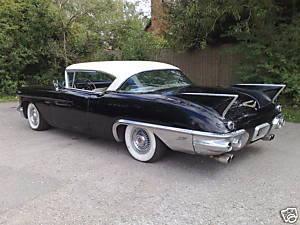 1957 Eldorado Biarritz`in ilk üretimi satıldı.