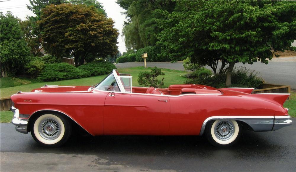 1957 Eldorado Biarritz`in ilk üretimi satıldı.