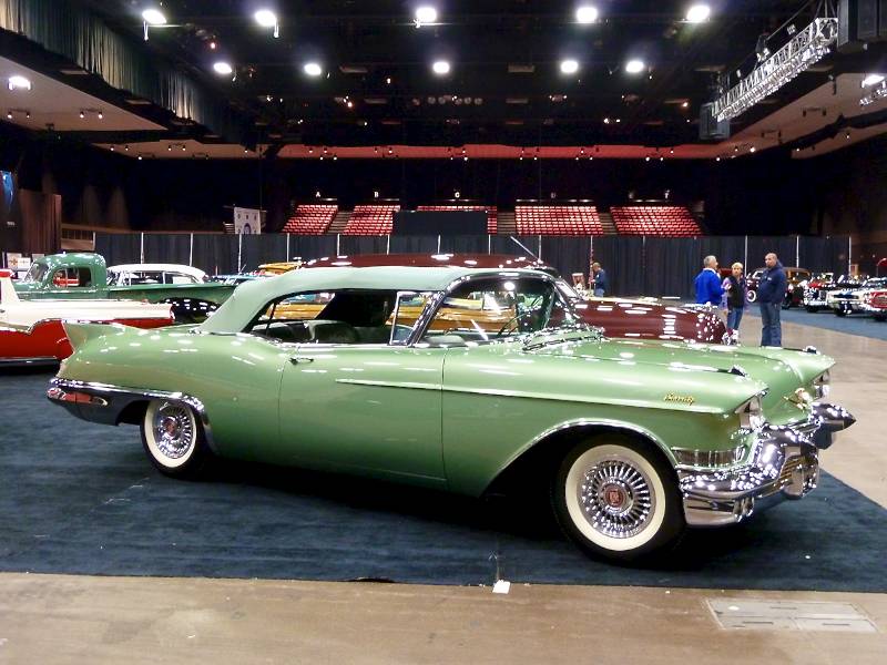 1957 Eldorado Biarritz`in ilk üretimi satıldı.
