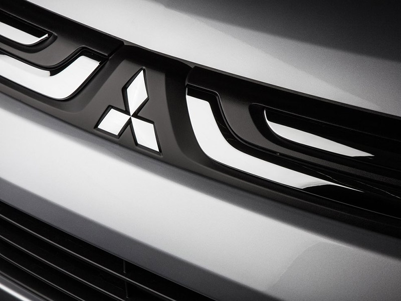 Mitsubishi Outlander PHEV 2014 incelemesi