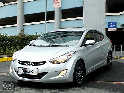 Hyundai Elantra 1.6 CRDI A/T