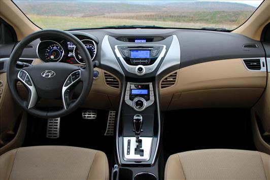 Hyundai Elantra 1.6 CRDI A/T