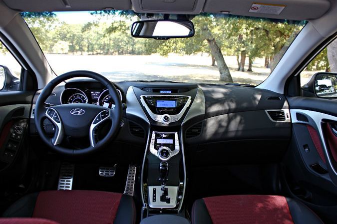 Hyundai Elantra 1.6 CRDI A/T