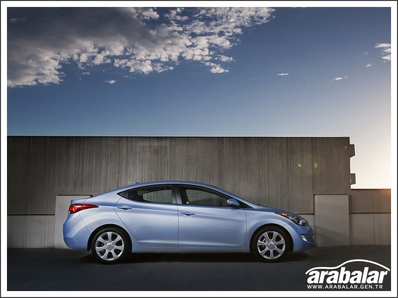 Hyundai Elantra 1.6 CRDI A/T