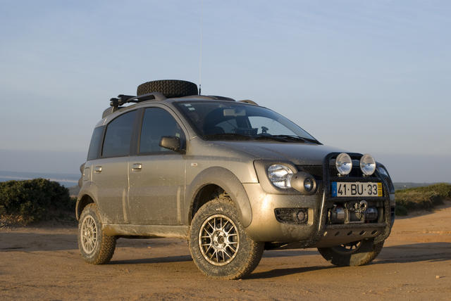 Arazi Piresi "Fiat Panda Cross"