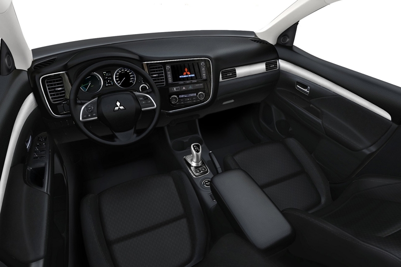Mitsubishi Outlander İncelemesi