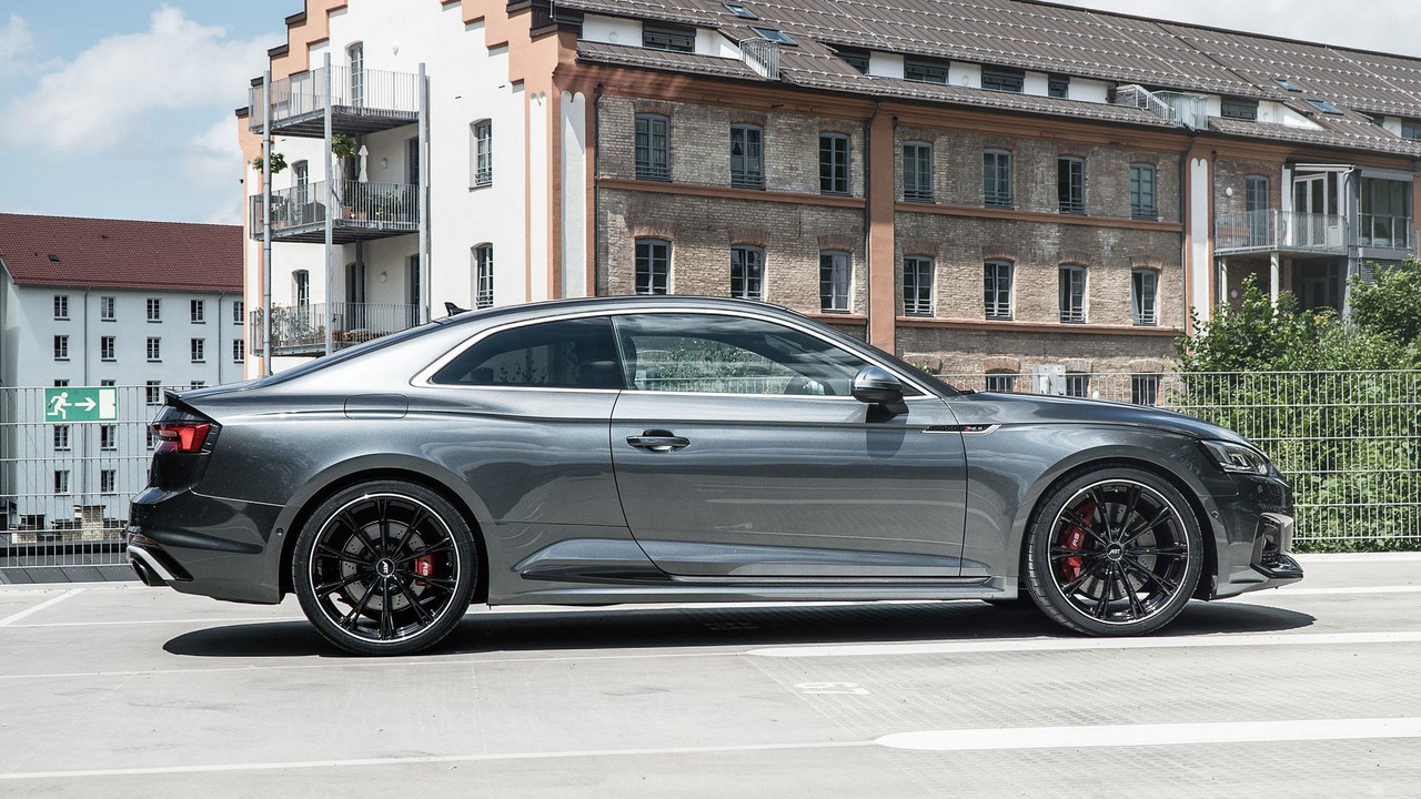 Audi RS5 Coupe