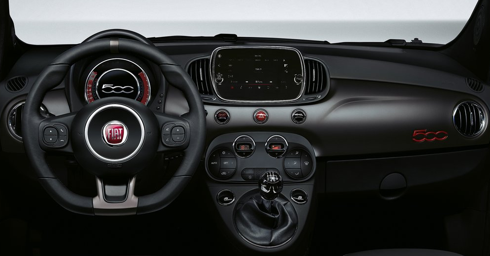 Fiat 500 Sport iç konsol