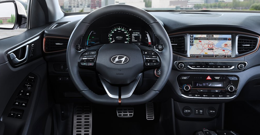 Hyundai IONIQ Hybrid Sürüş Deneyimi