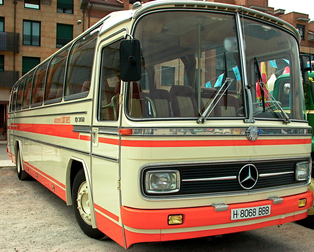 Mercedes Benz 0 302