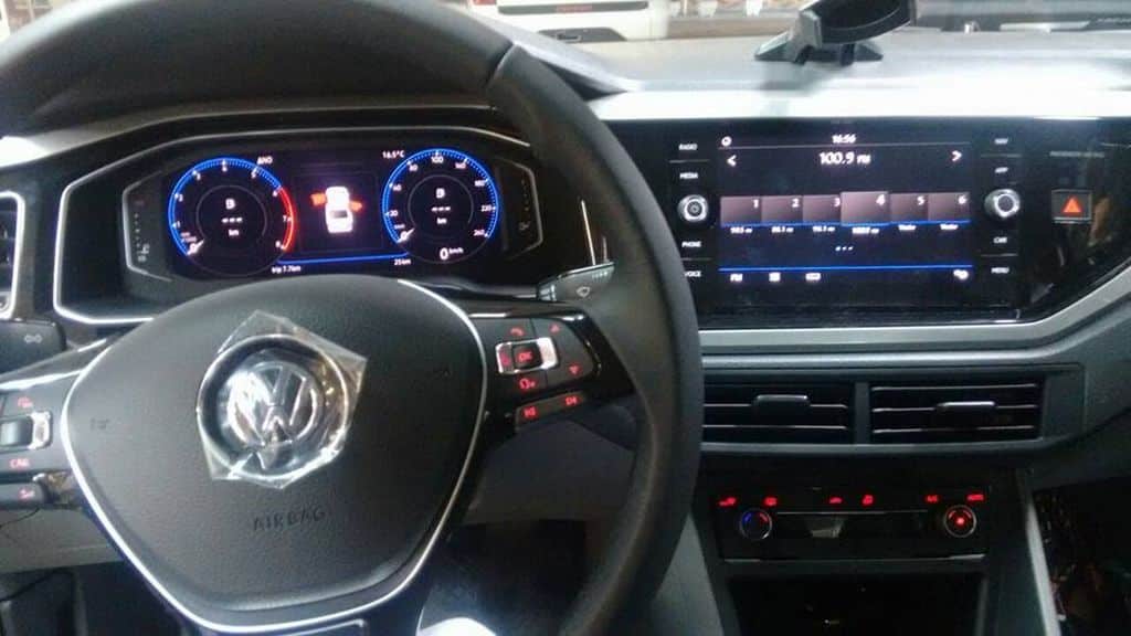 2018 Model Volkswagen Sedan Vitrus Ön Konsol