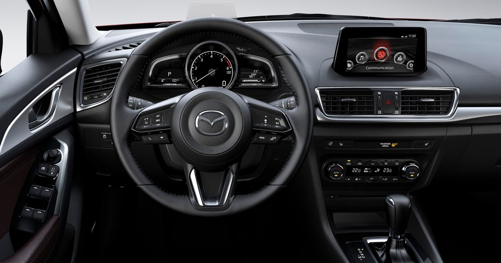 Mazda3 ön konsol