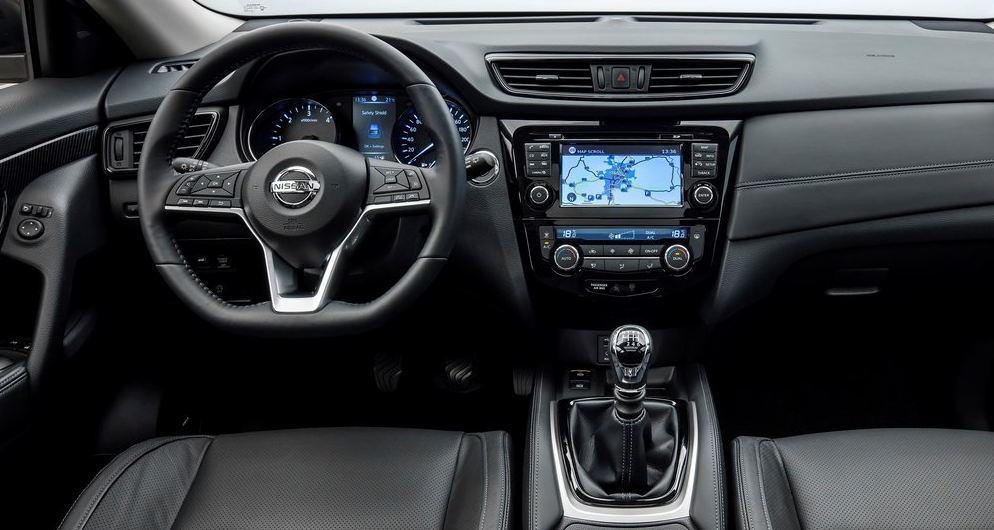 Nissan X-Trail 1.6 dCi X-Tronic Ön Panel
