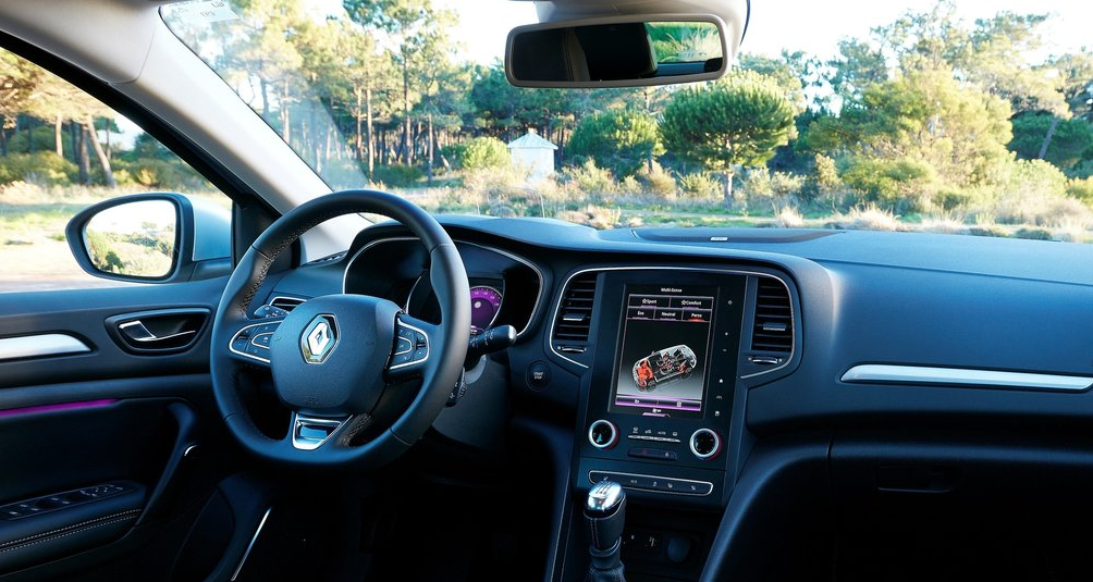 Yeni Renault Megane Ön Konsol