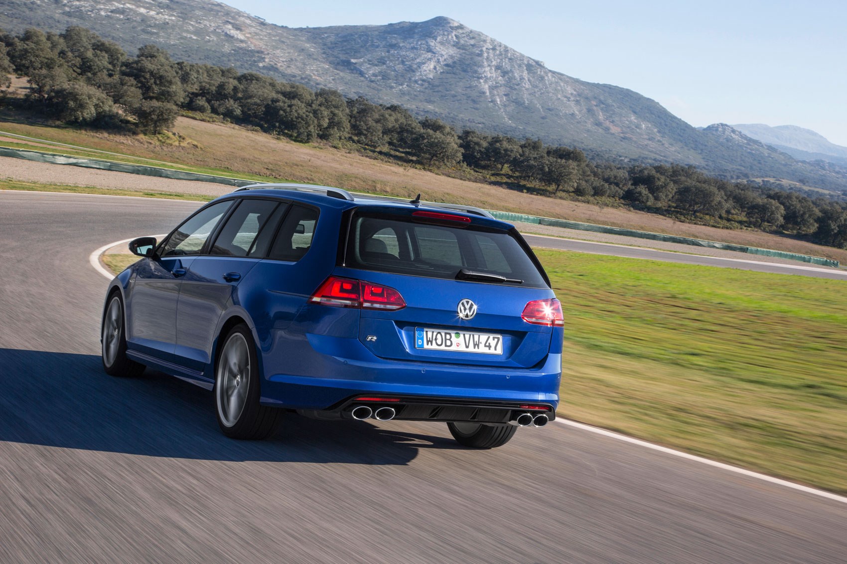 Volkswagen Golf R Estate