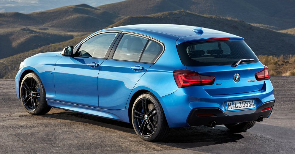 BMW M140i