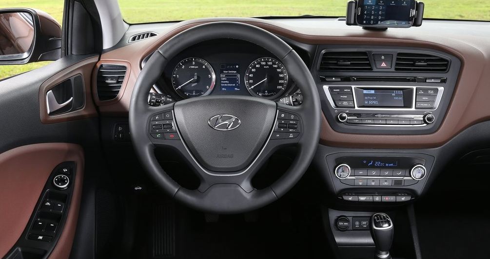 Hyundai i20 Benzinli Otomatik Ön Panel