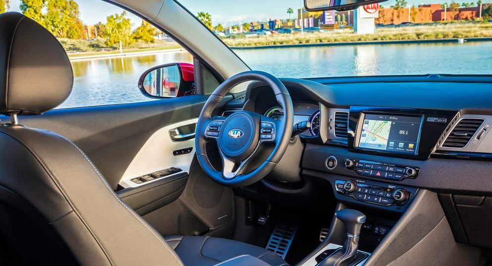 Kia Niro Hibrit Ön Panel