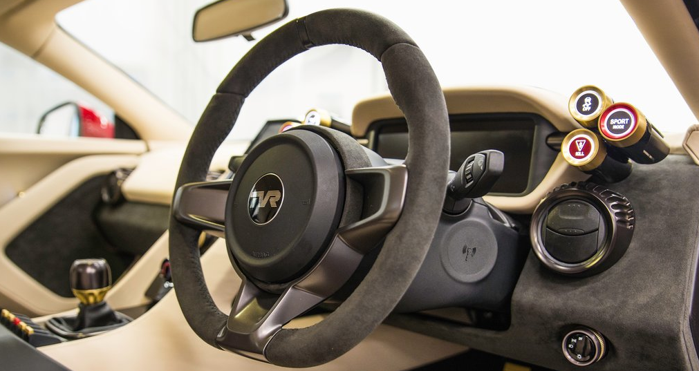 TVR Griffith Ön Panel