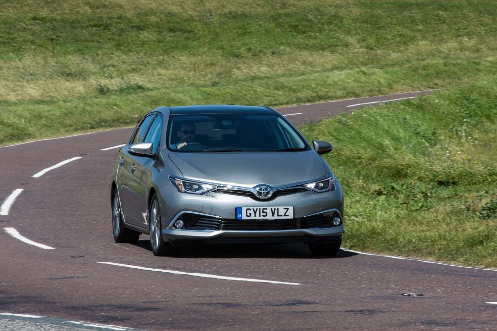 Toyota Auris Hybrid Hatchback Donanım ve Özellikler Toyota Auris Hybrid Hatchback