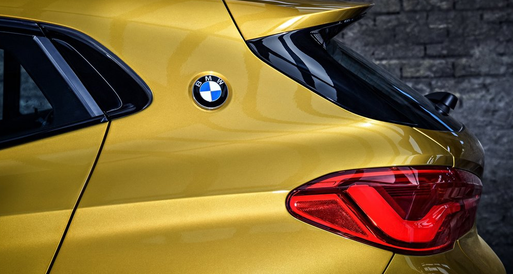 BMW X2