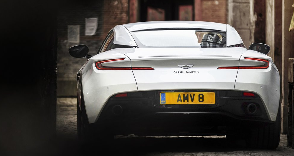Aston Martin DB11 V8