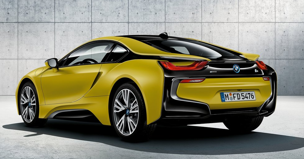 BMW'nin Elektrikli Geleceğinde Neler Var? BMW i8 protonic
