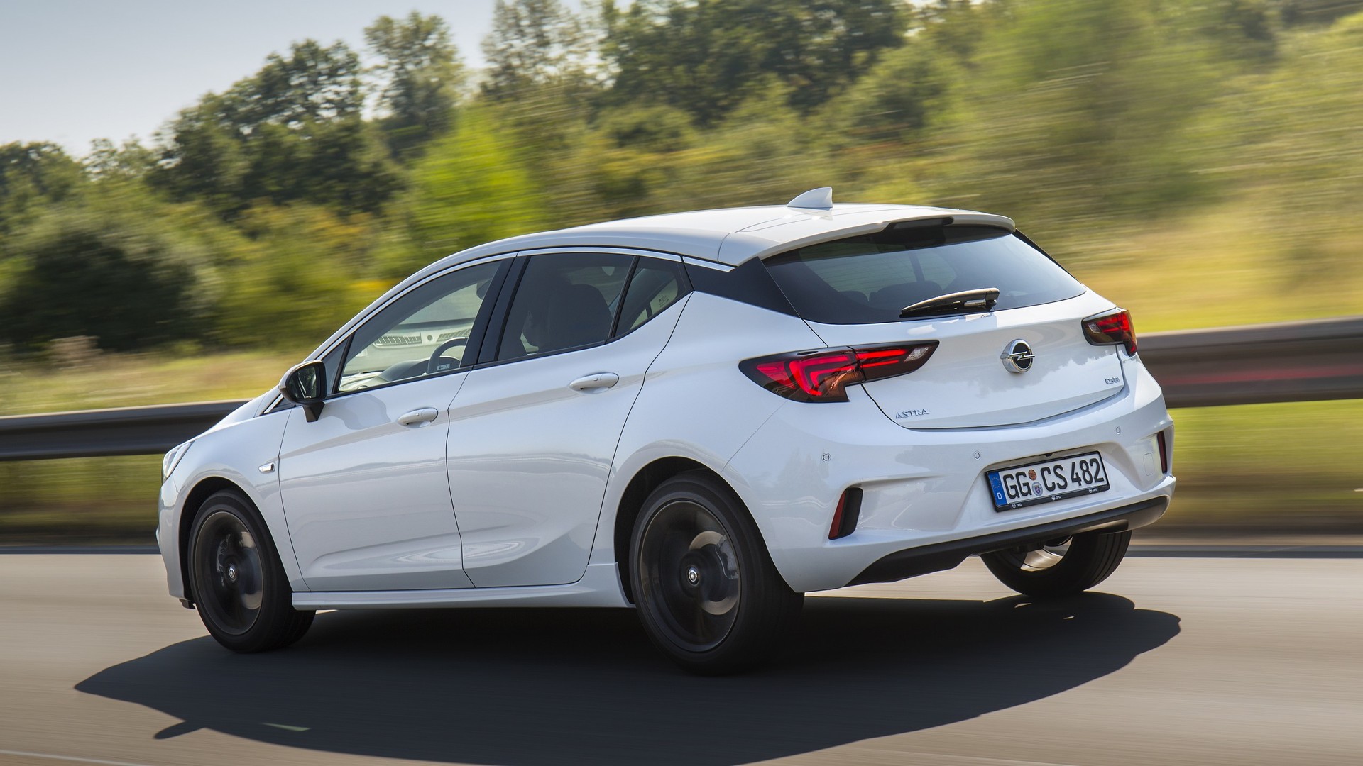 Opel Astra OPC Line