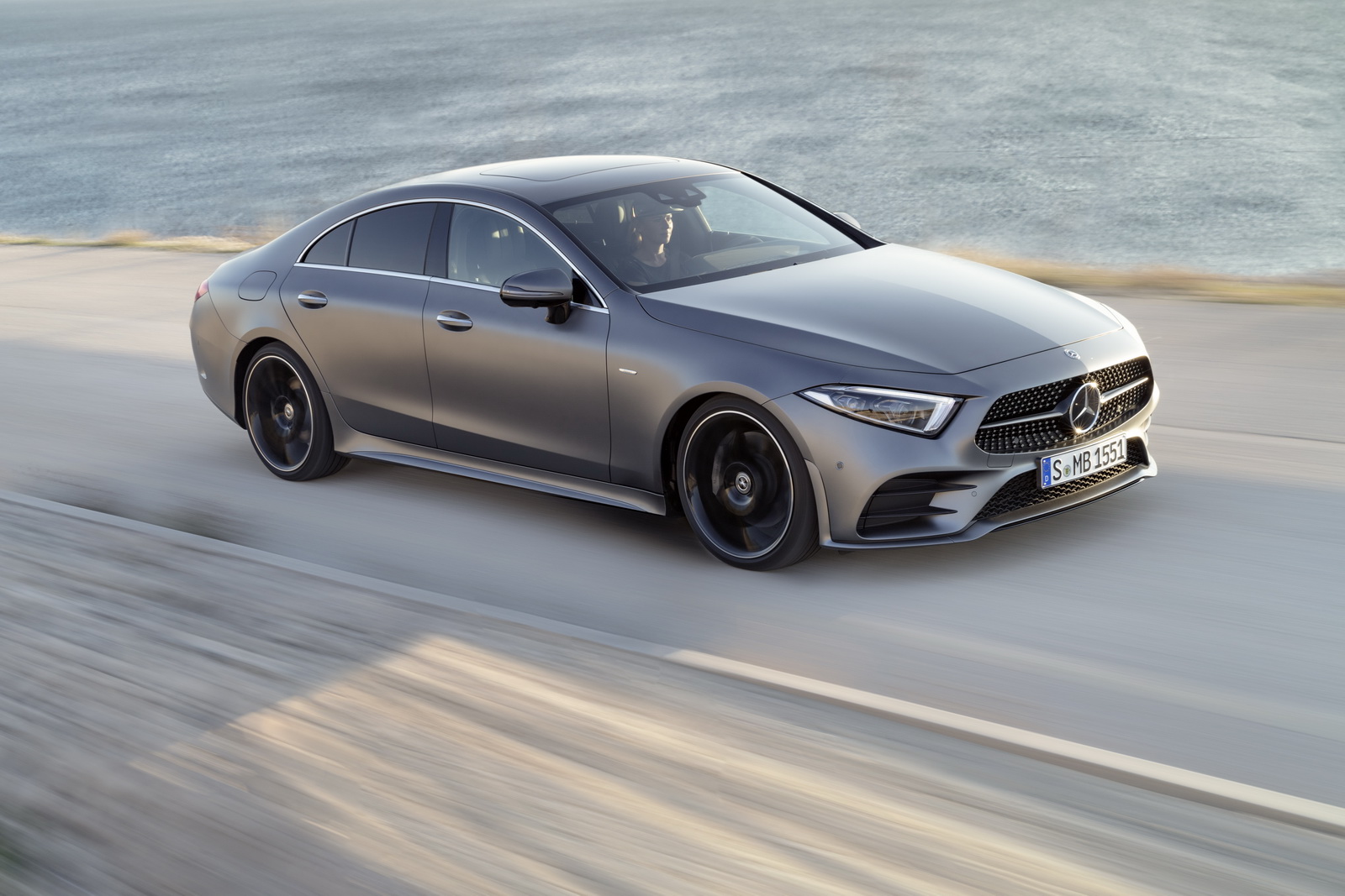 2019 Mercedes-Benz CLS üretim bandına girdi