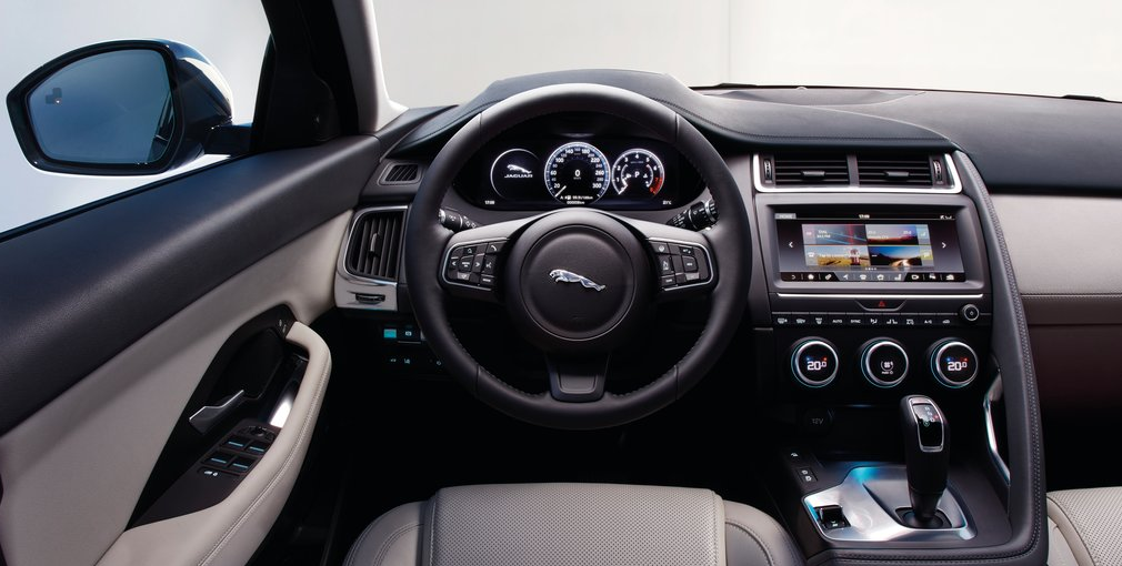 Jaguar E-Pace Ön Konsol: Jaguar'ın 2018 yılı yenilikleri