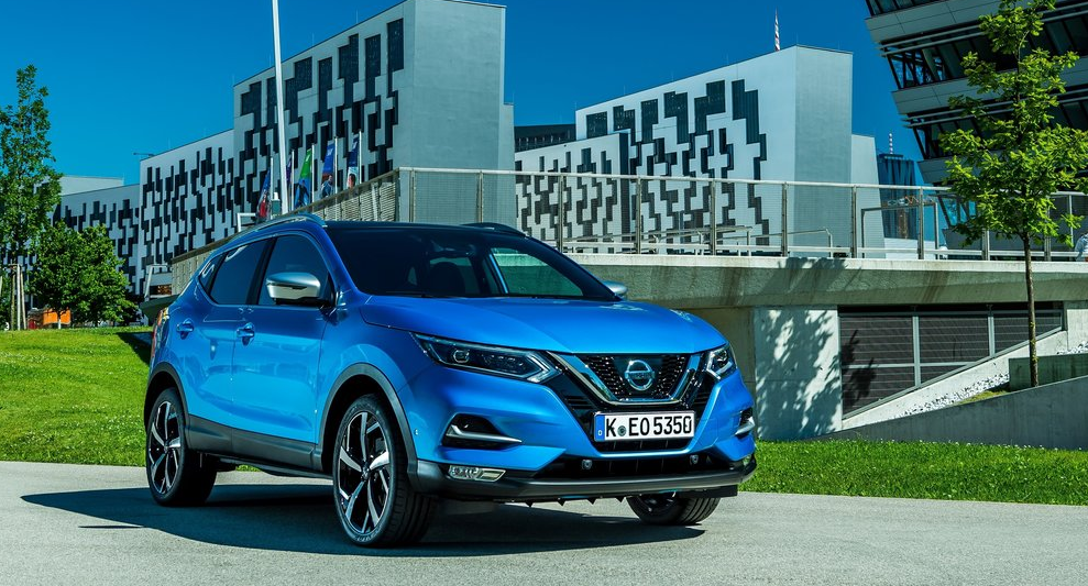 Nissan Qashaqi Ön Görünüm