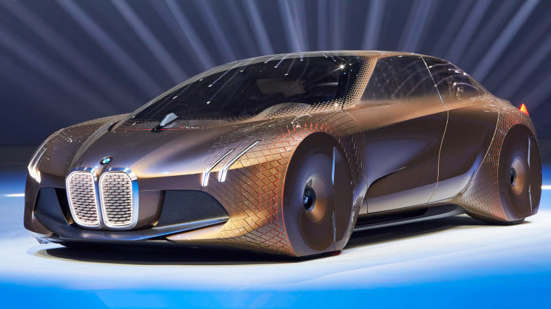 Tesla’ya rakip olan BMW modeli 700 km menzile sahip olacak