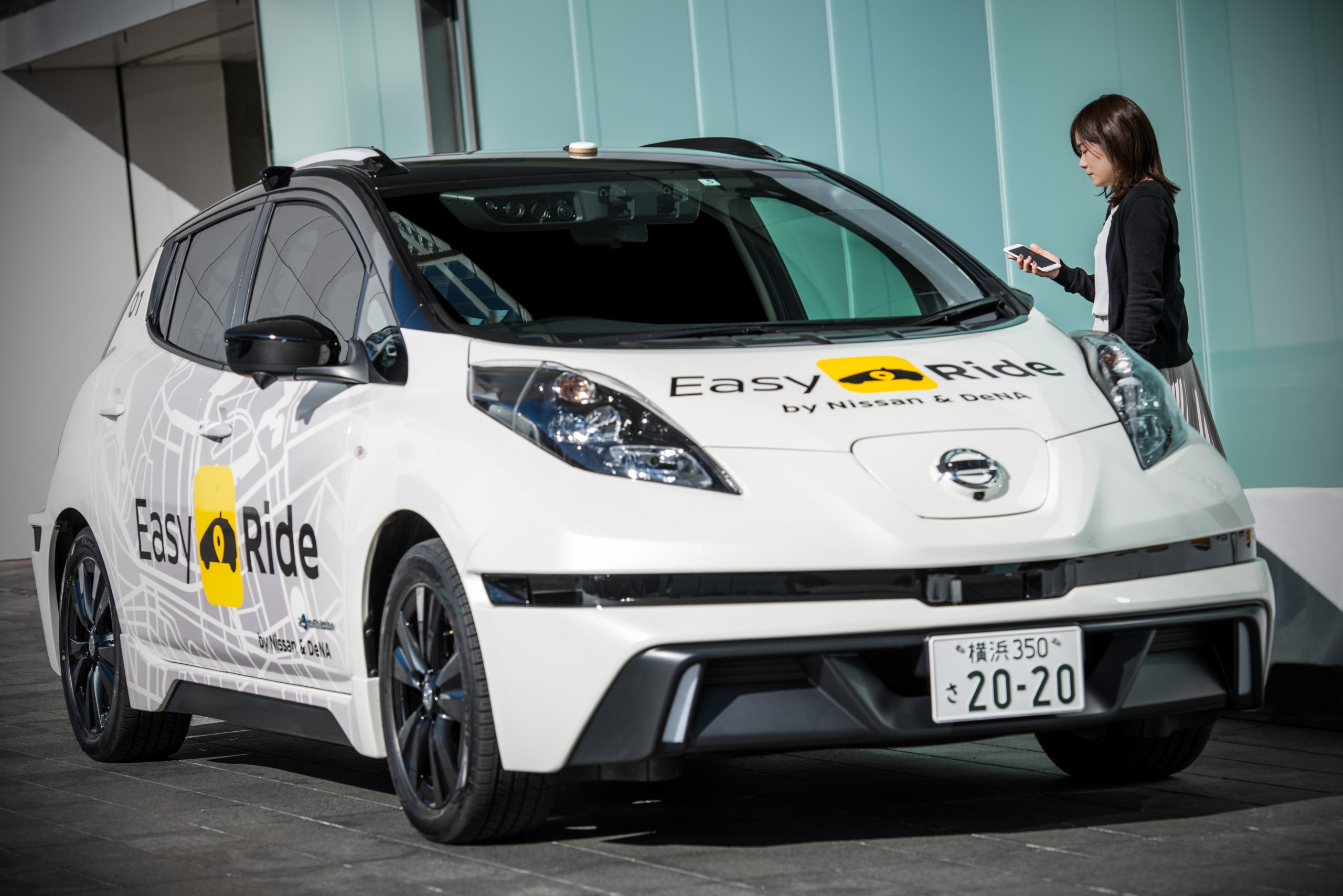 Nissan sürücüsüz taksi hizmeti için düğmeye bastı