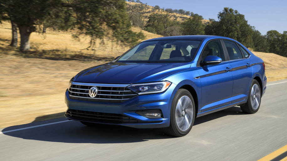 2019 Volkswagen Jetta daha az yakacak